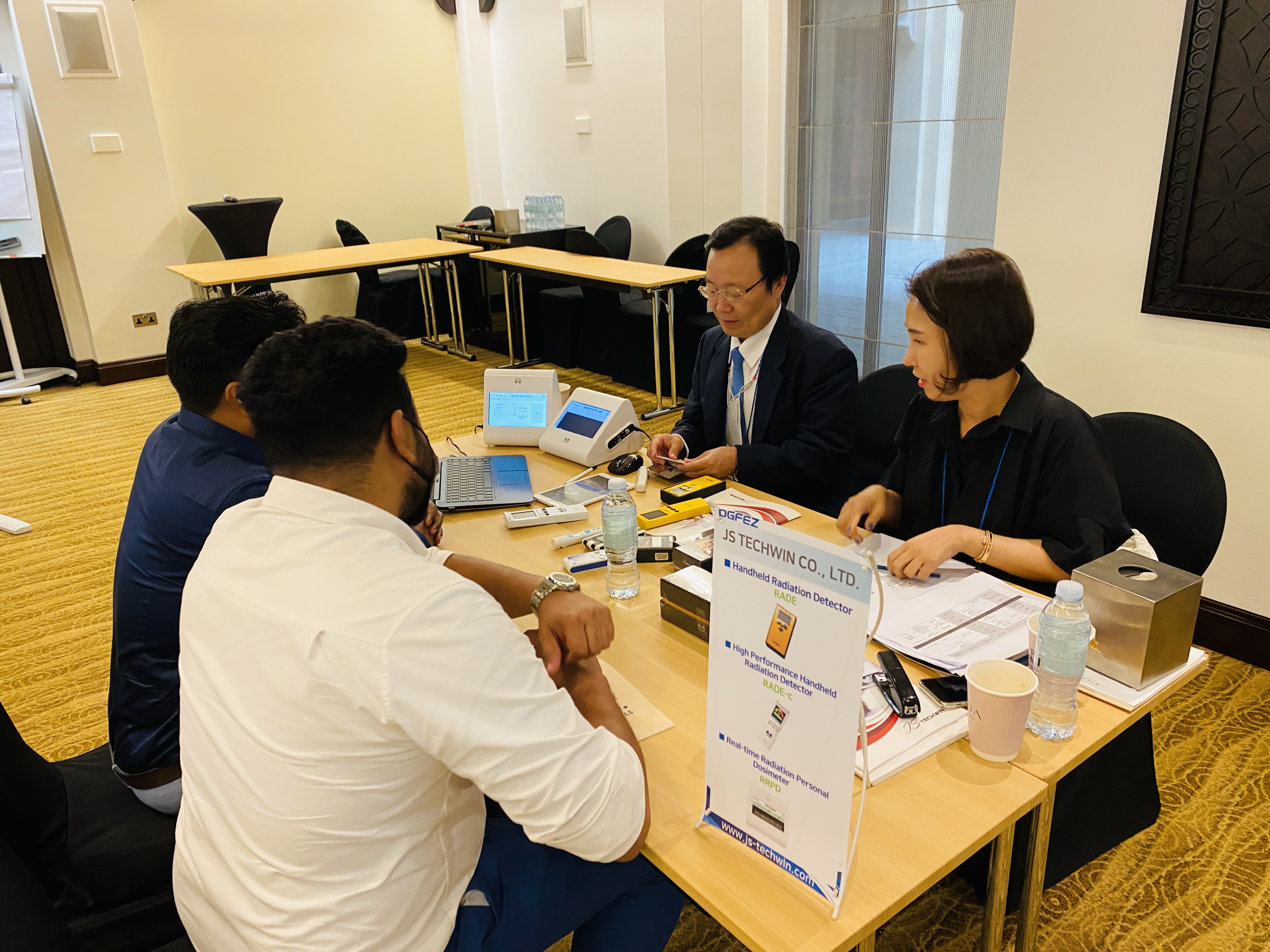 KakaoTalk_20221012_043600538_03.jpg
